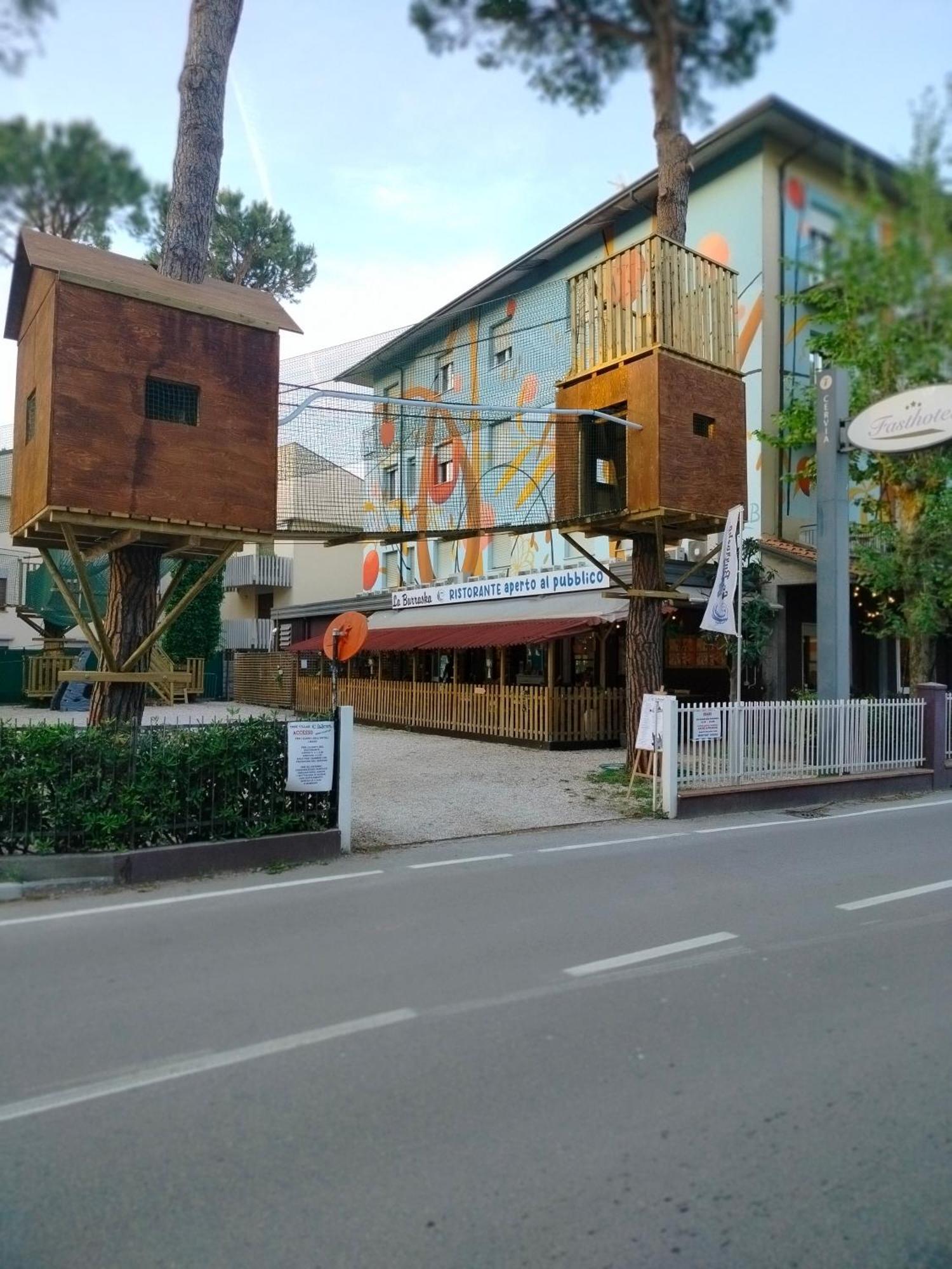 Fasthotel Cervia Exterior foto